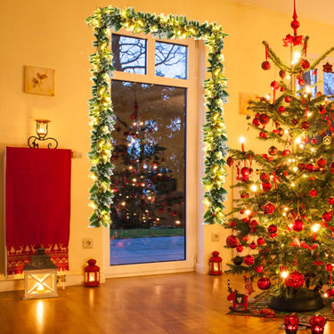2.7M Artificial Christmas Wreath Rattan with Pine Needles and Red Berries
